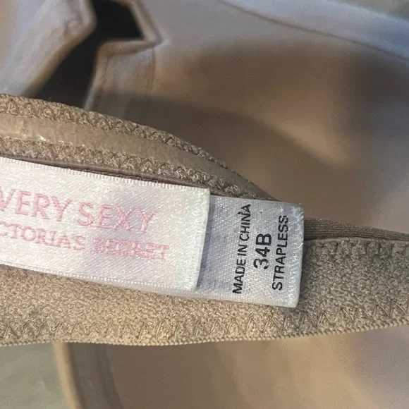 Victoria’s Secret Very Sexy nude push up strapless bra- 34B - Picture 3 of 3